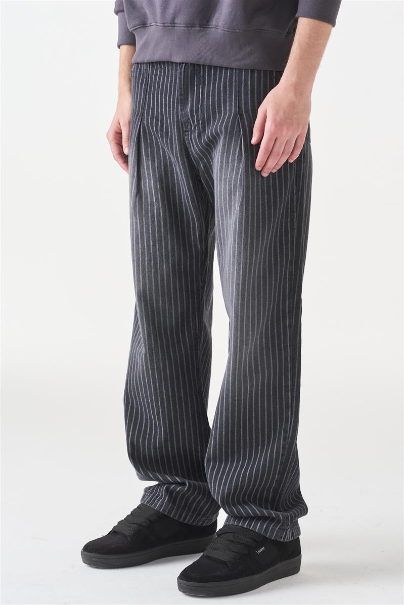 JEAN BAGGY CON PINZAS